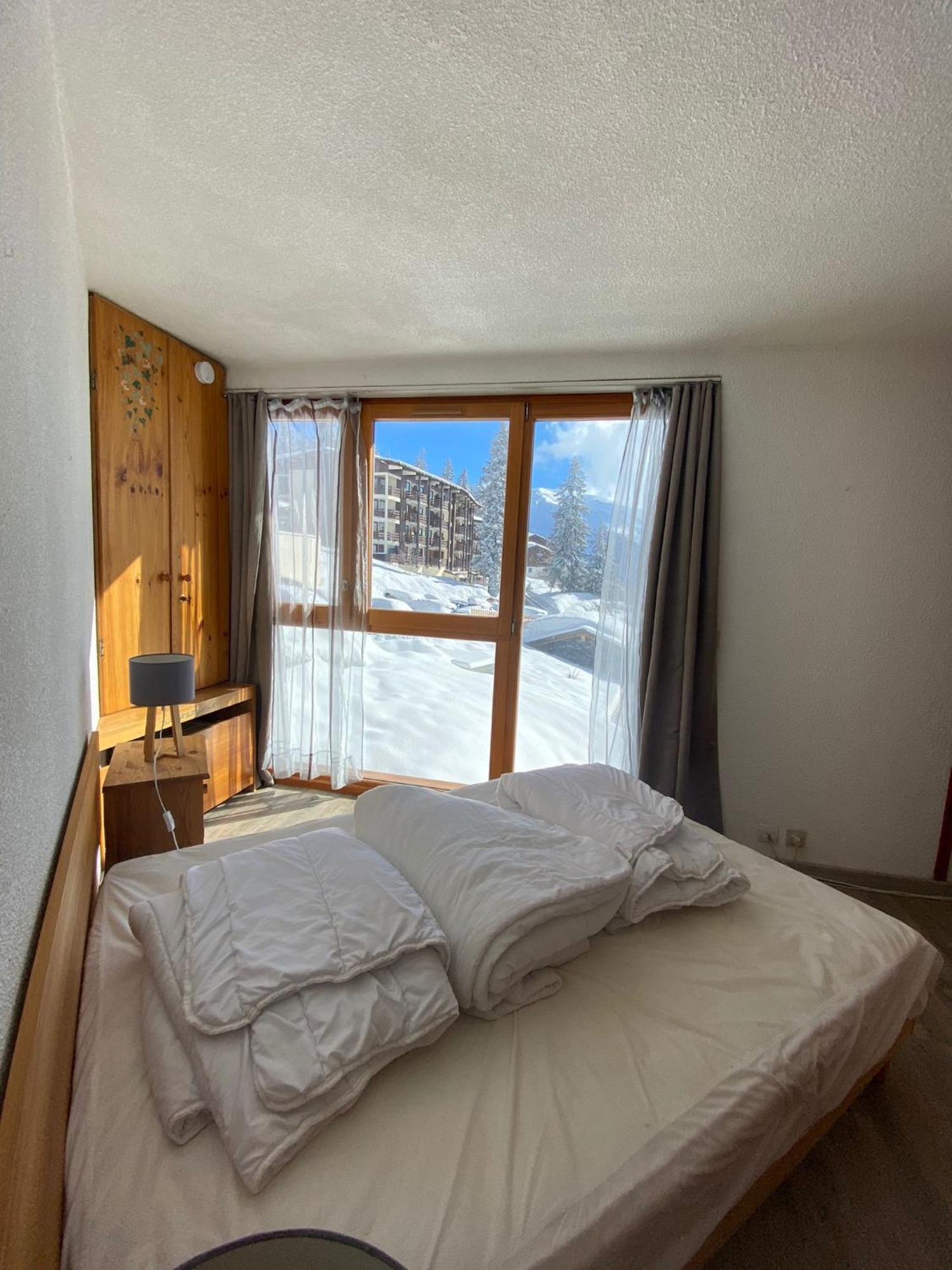F2 Front De Neige La Rosiere *